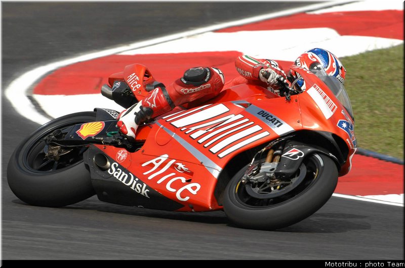 motogp_stoner_27