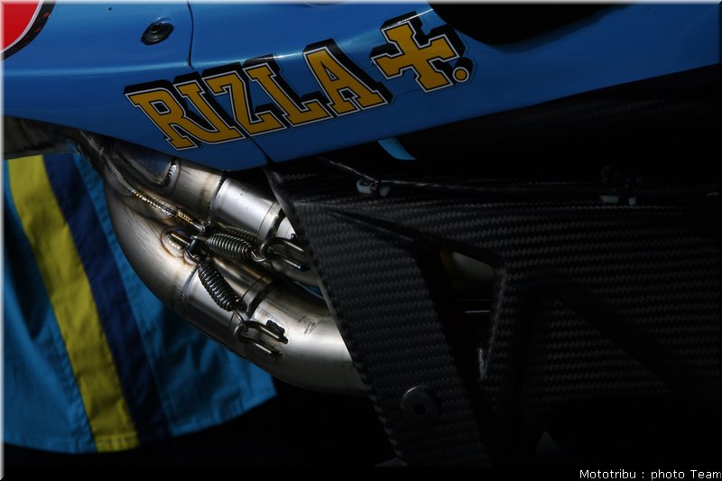 motogp_suzuki_12