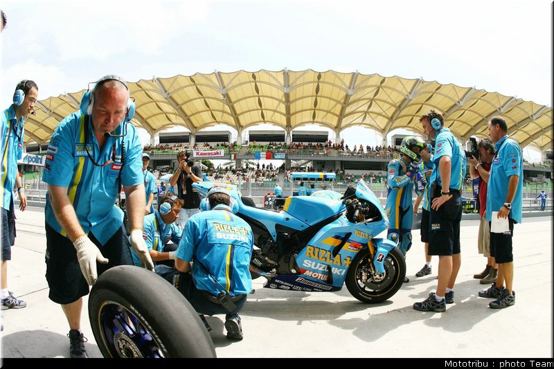 motogp_suzuki_14