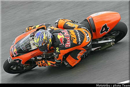 250_aoyama_4.jpg