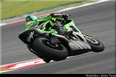 motogp_depuniet_02.jpg