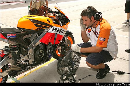 motogp_honda_3.jpg