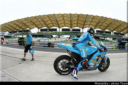 motogp_hopkins_12.jpg