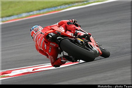 motogp_stoner_03.jpg