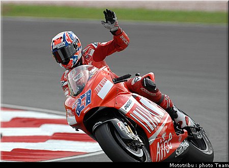 motogp_stoner_17.jpg