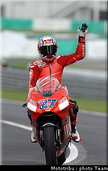 motogp_stoner_18.jpg