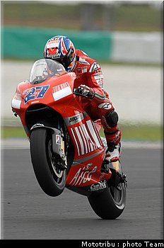 motogp_stoner_25.jpg
