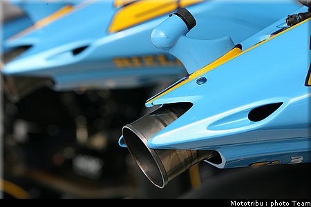 motogp_suzuki_08.jpg