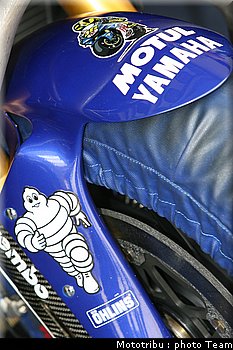 motogp_yamaha_1.jpg