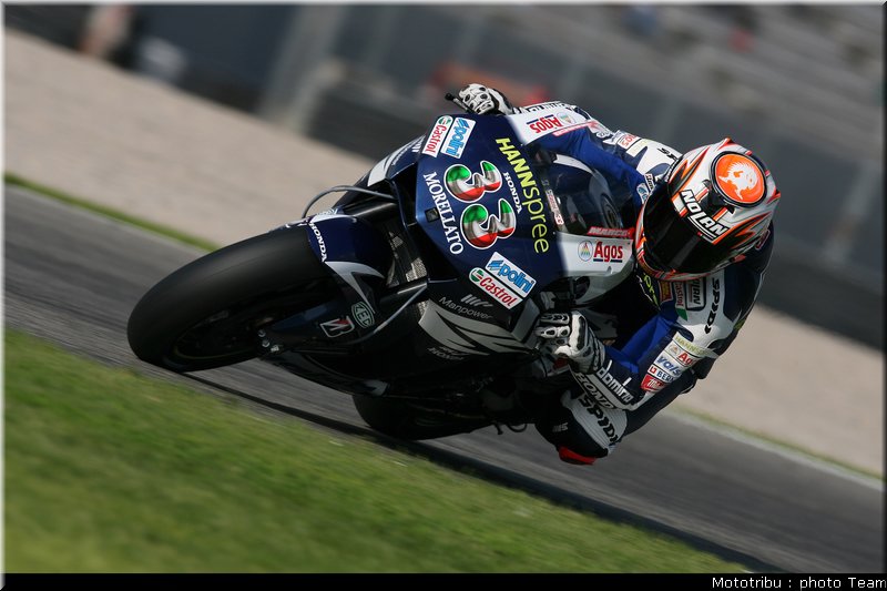 motogp_melandri_5