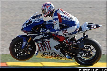 motogp_edwards_5.jpg
