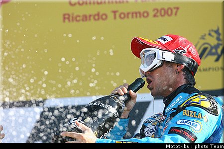 motogp_hopkins_02.jpg