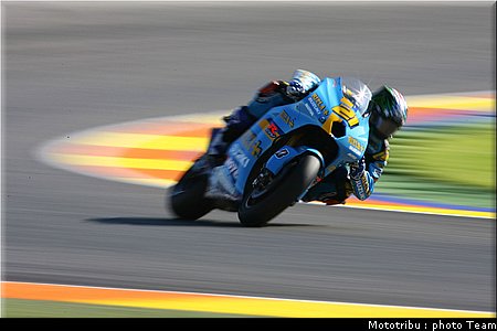 motogp_hopkins_06.jpg