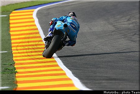 motogp_hopkins_14.jpg