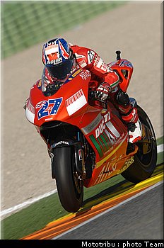 motogp_stoner_01.jpg