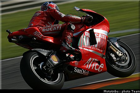 motogp_stoner_11.jpg