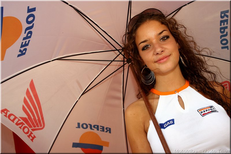 girls-motogp2007-0051