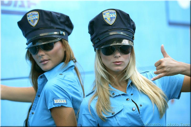 girls-motogp2007-0080
