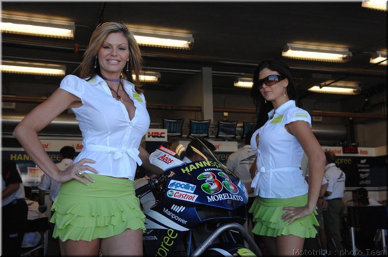 girls-motogp2007-0095