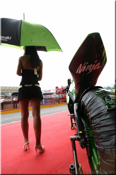 girls-motogp2007-0118