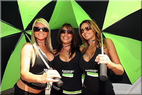 girls-motogp2007-0024.jpg