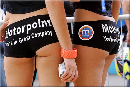 girls-motogp2007-0046.jpg