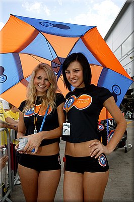 girls-motogp2007-0134.jpg