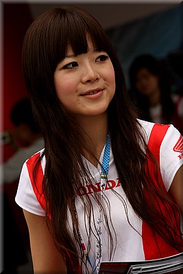 girls-motogp2007-0137.jpg