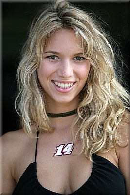 girls-motogp2007-0170.jpg