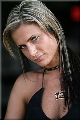 girls-motogp2007-0171.jpg