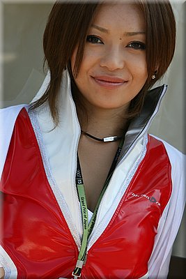 girls-motogp2007-0189.jpg