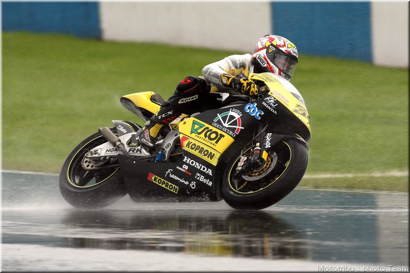 retro-dovizioso-2007_057