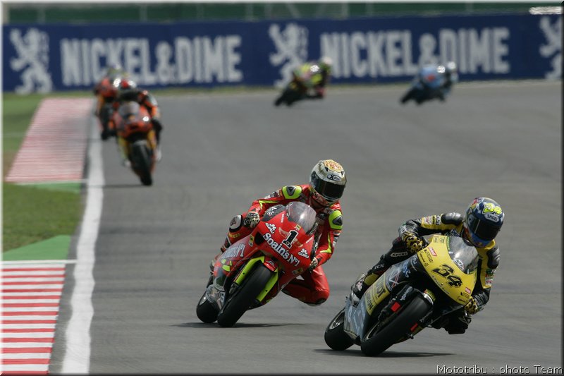 retro-dovizioso-2007_075