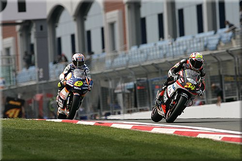 retro-dovizioso-2007_025.jpg