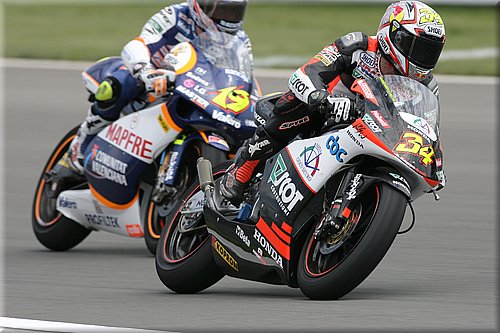 retro-dovizioso-2007_026.jpg
