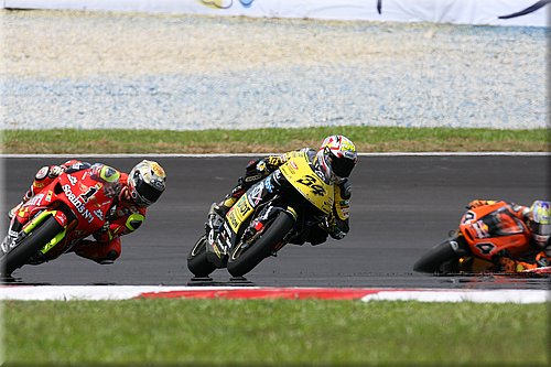 retro-dovizioso-2007_102.jpg