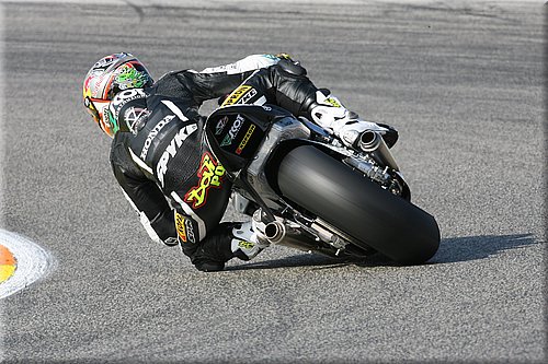retro-dovizioso-2007_106.jpg