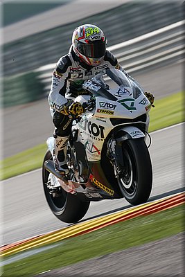retro-dovizioso-2007_107.jpg