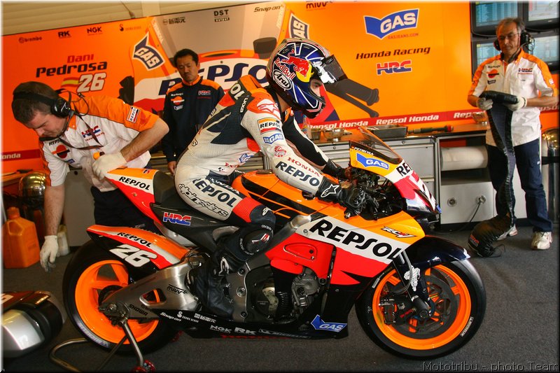 096-stands2007-023-pedrosa3-espagne