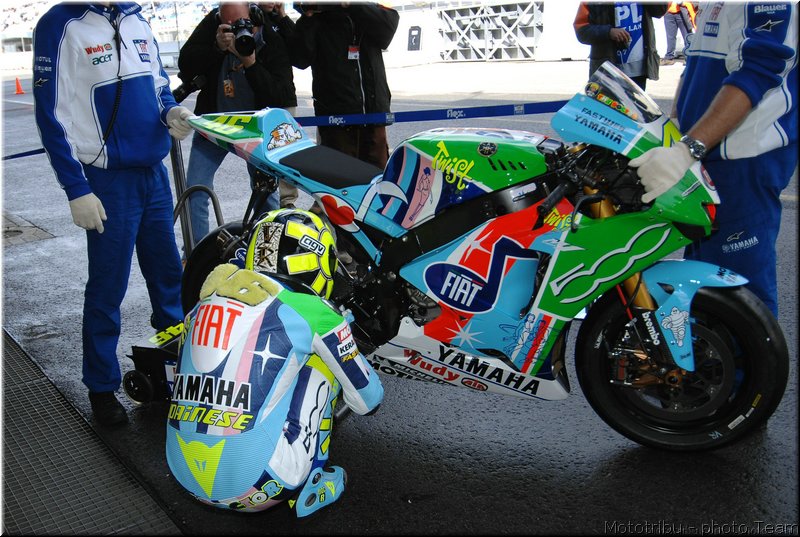 391-stands2007-041-rossi2-paysbas