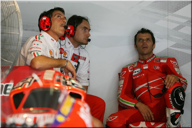772-stands2007-044-capirossi-malaisie