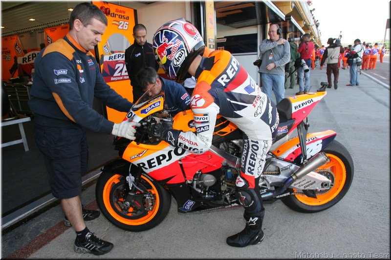 791-stands2007-013-pedrosa-valence