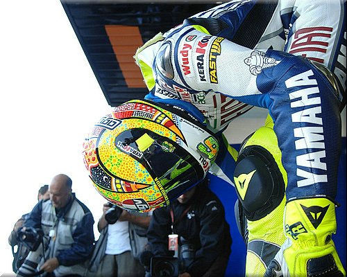 794-stands2007-016-rossi3-valence.jpg