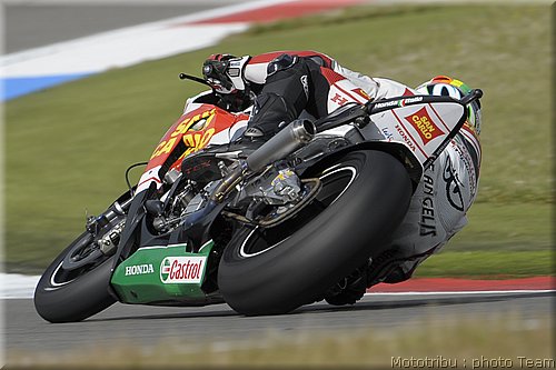 motogp-deangelis_02.jpg