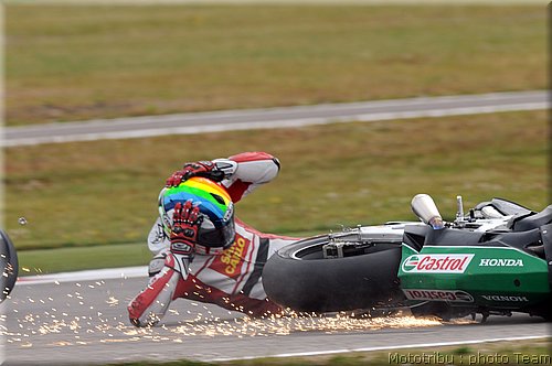 motogp-deangelis_12.jpg