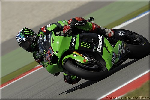 motogp-hopkins_02.jpg