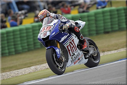 motogp-lorenzo_10.jpg