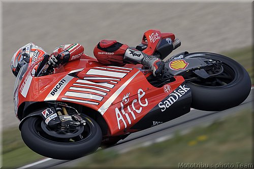 motogp-melandri_1.jpg