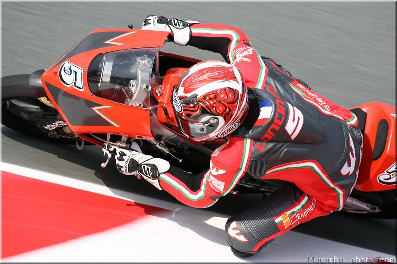 MOTO 