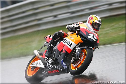 motogp-pedrosa_11.jpg